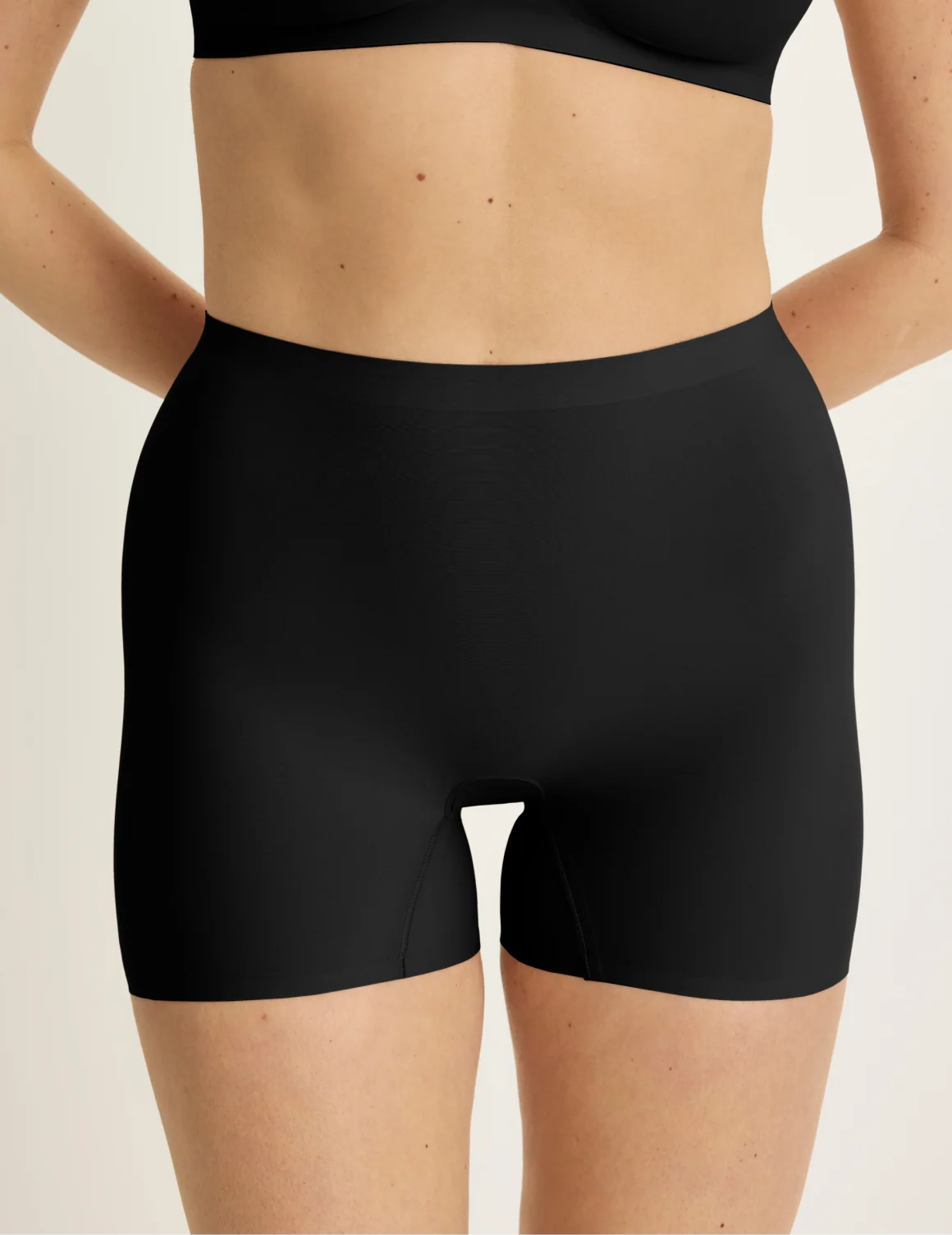 Shortie Thigh Saver® 4