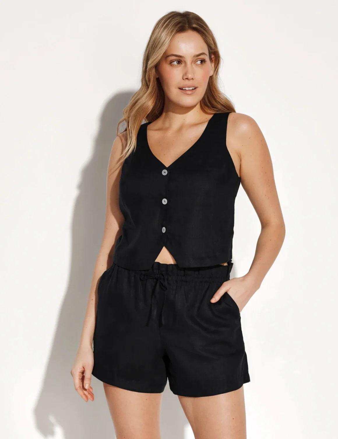 Linen Poolside Short